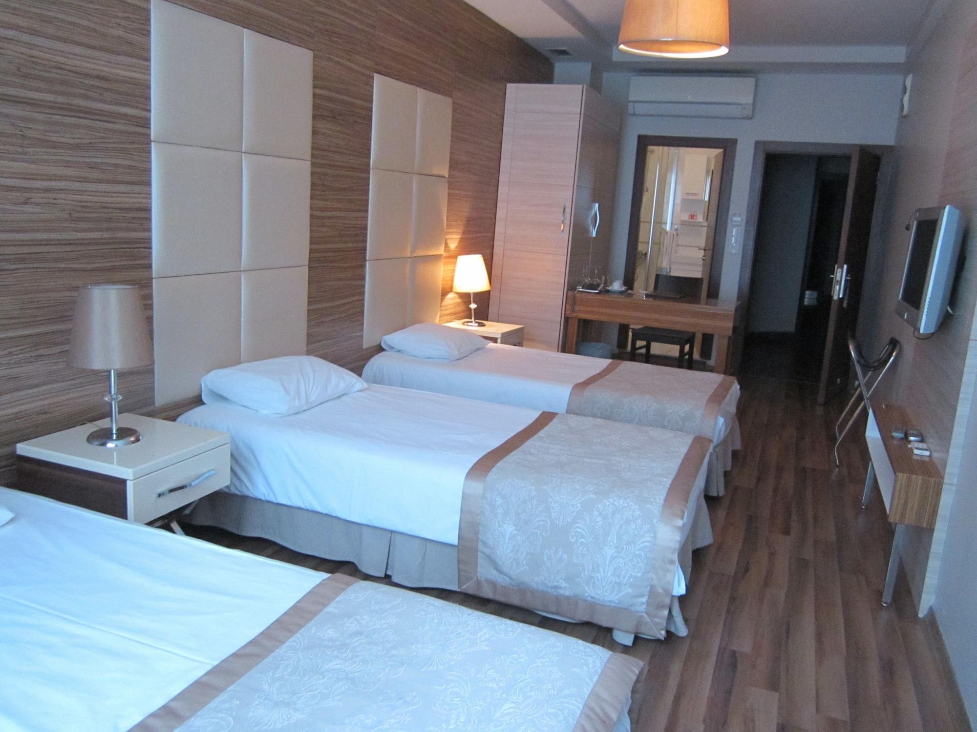 Derpa Hotel Estambul Exterior foto