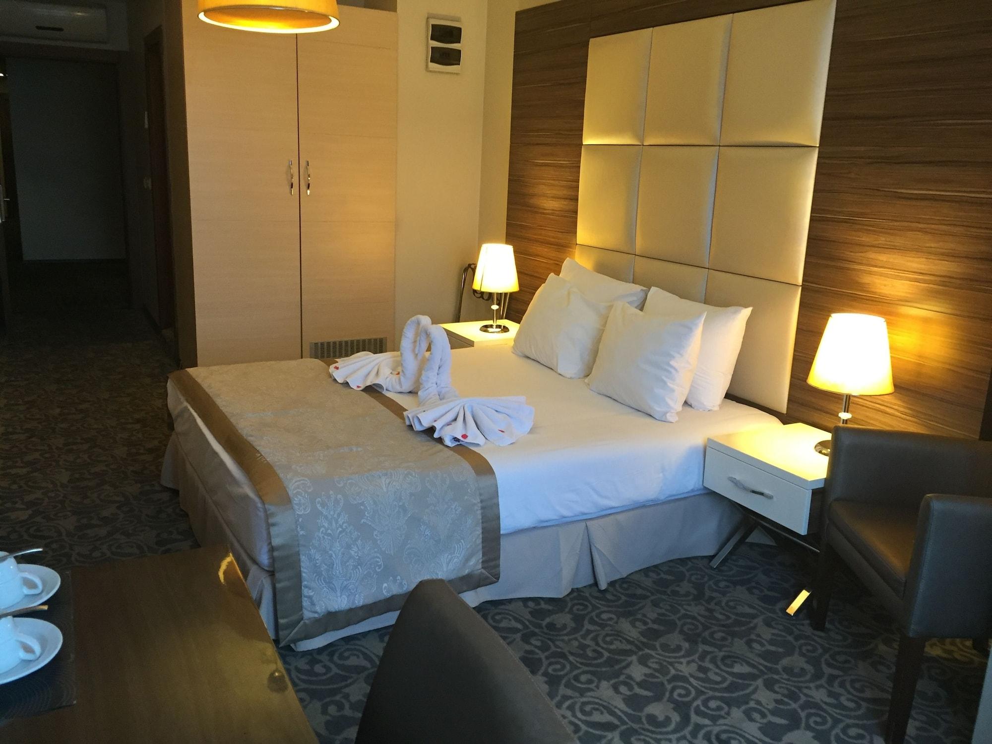 Derpa Hotel Estambul Exterior foto