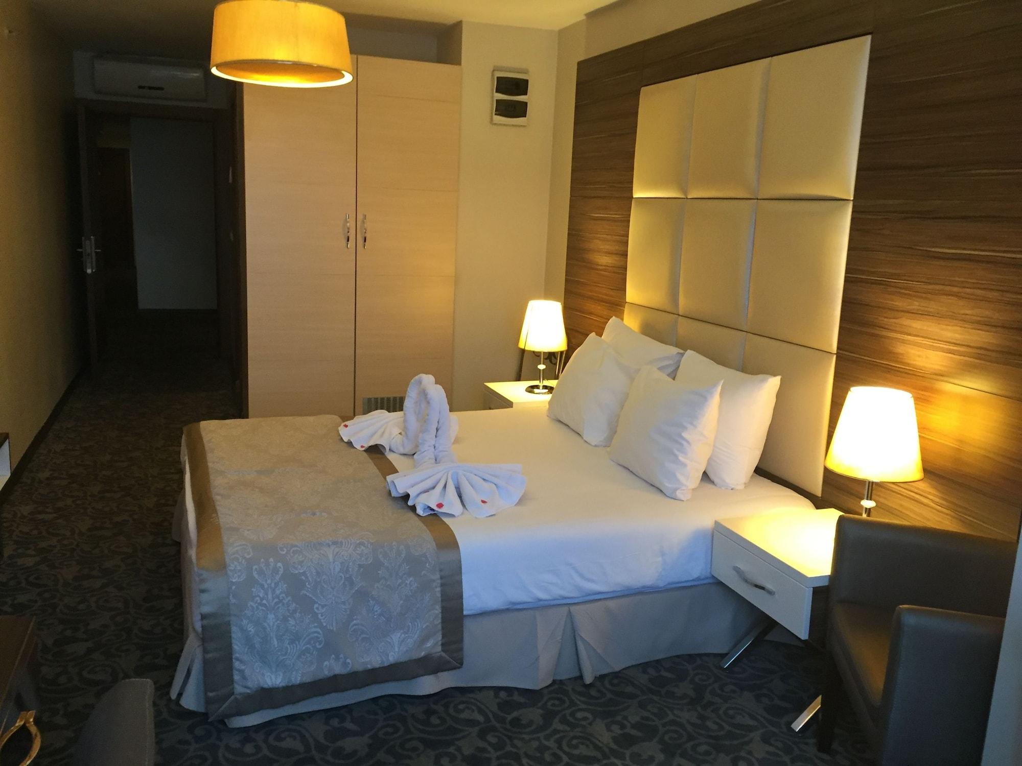 Derpa Hotel Estambul Exterior foto